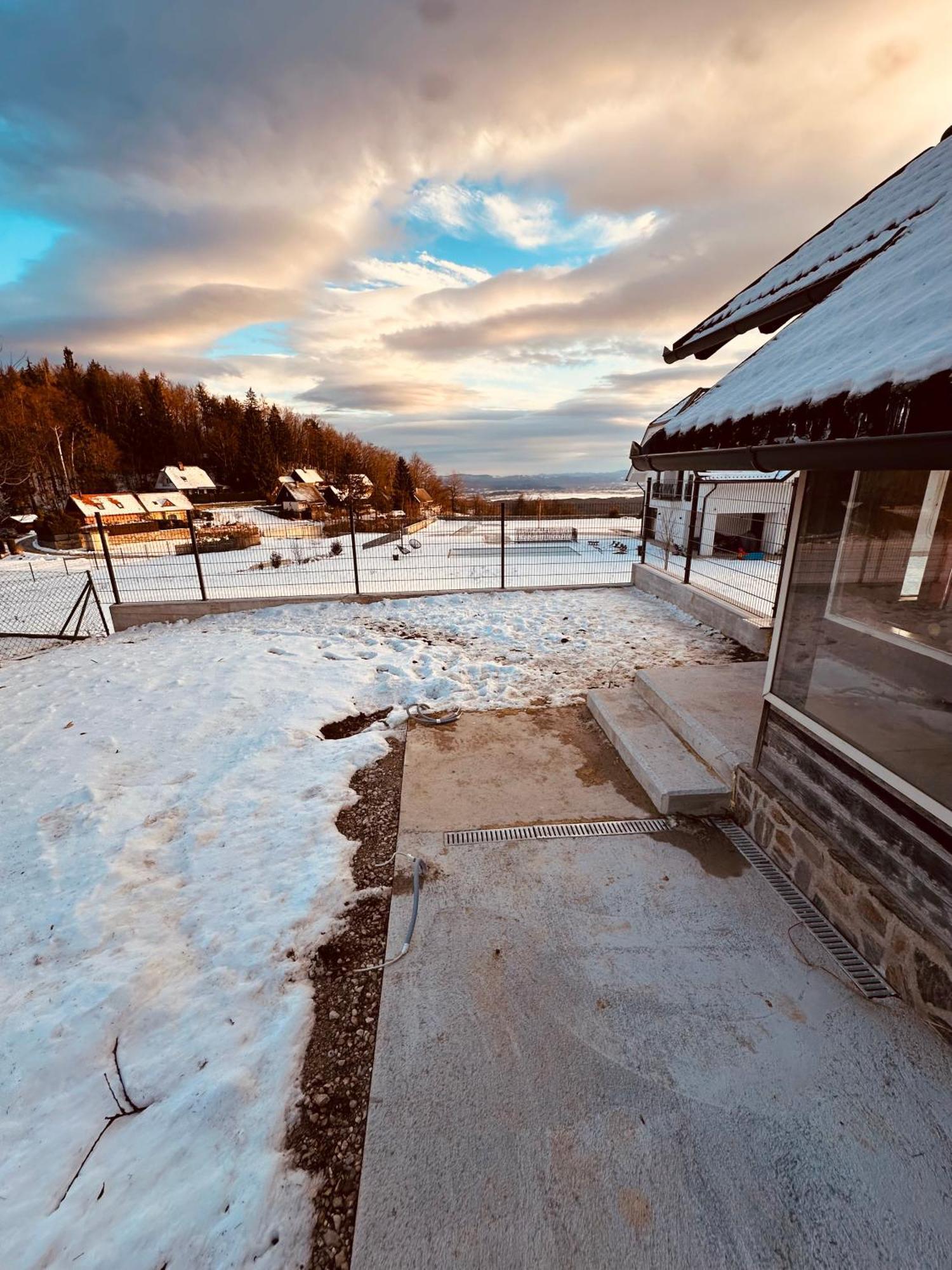 Chalet Pjagodic แซเคลียนาโกเรนสเคม ภายนอก รูปภาพ