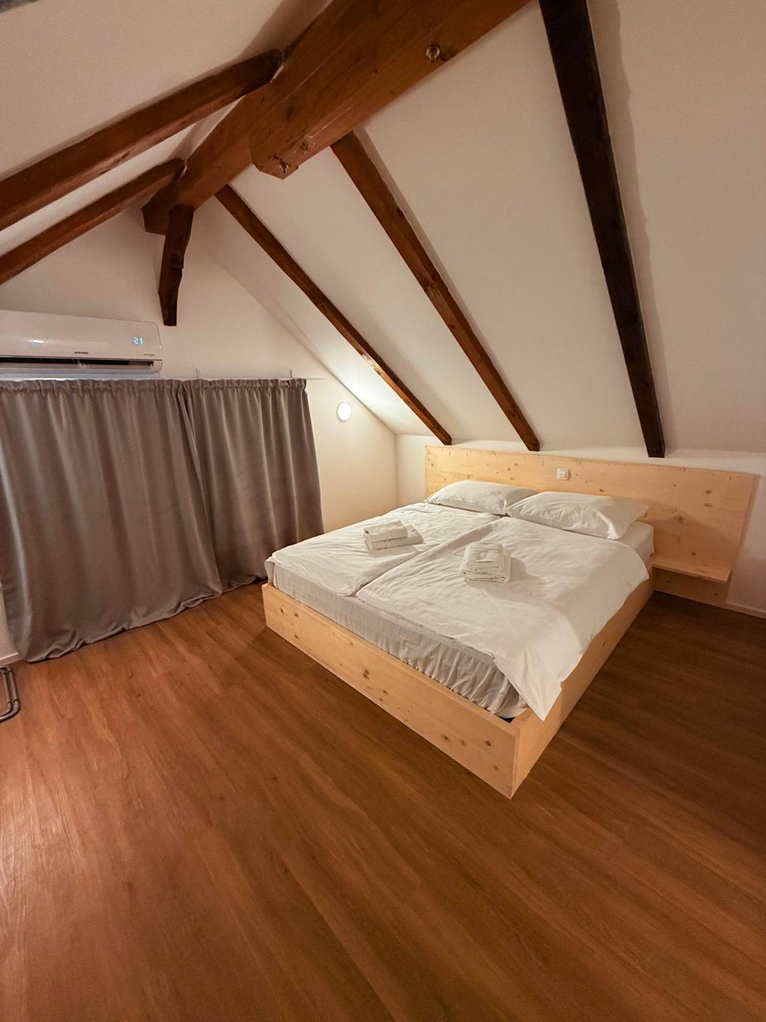 Chalet Pjagodic แซเคลียนาโกเรนสเคม ภายนอก รูปภาพ